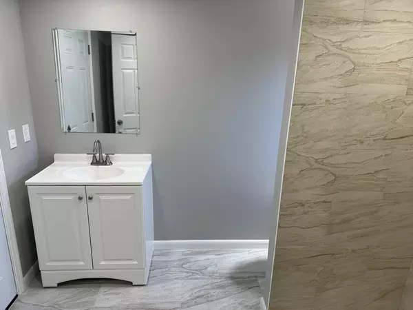 Coliving in Lealman - Clearwater-St. Petersburg, Tampa