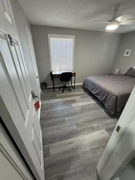 Coliving in Lealman - Clearwater-St. Petersburg, Tampa