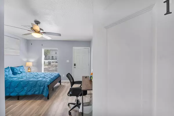Coliving in Grant Park Tampa - East Tampa, Tampa