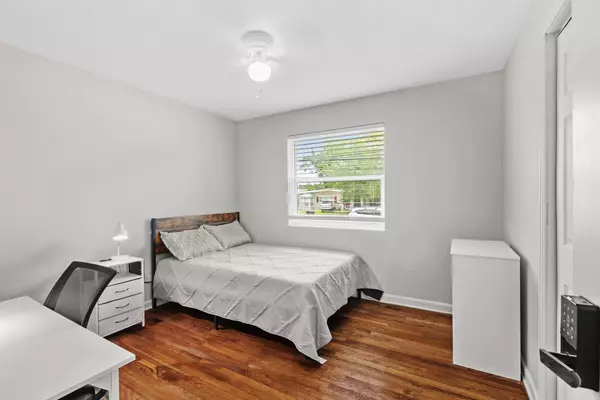 Coliving in Cedar Hills - Westside, Jacksonville