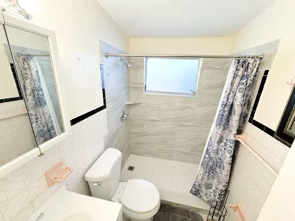 Coliving in Pinellas Park - Clearwater-St. Petersburg, Tampa