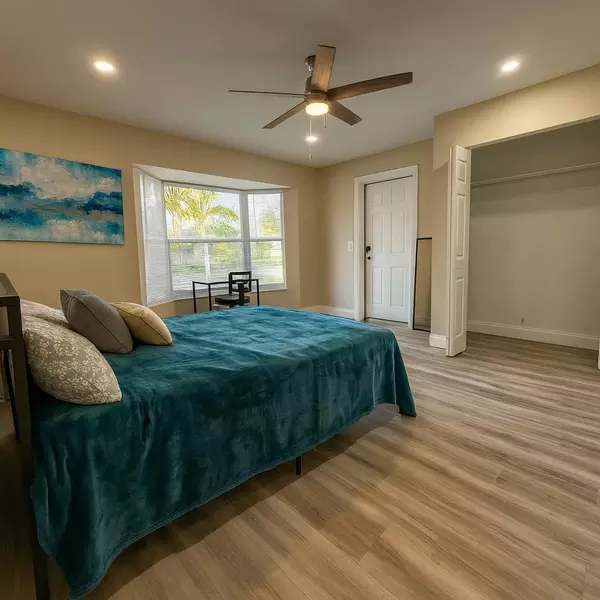 Coliving in West Park - Broward County, Miami