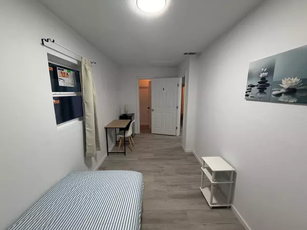 Coliving in Grand Prairie - Sw Dallas, Dallas