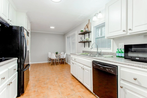 Coliving in Woodstock GA - North Atl, Atlanta