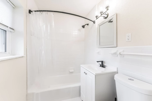 Coliving in Greater Hobby Area - Se Houston, Houston