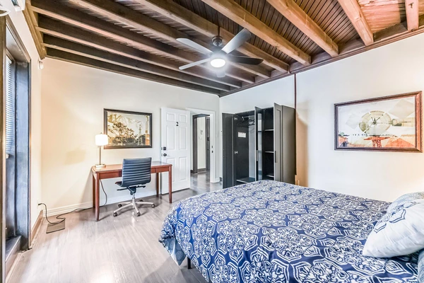 Coliving in Greater Hobby Area - Se Houston, Houston