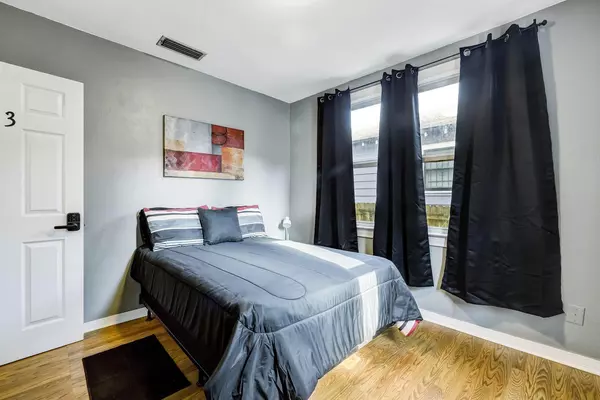 Coliving in College Park JAX - Northside, Jacksonville