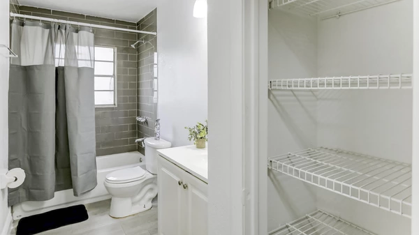 Coliving in University Square - North Tampa, Tampa