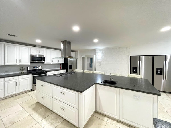 Coliving in Spring - Ne Houston, Houston