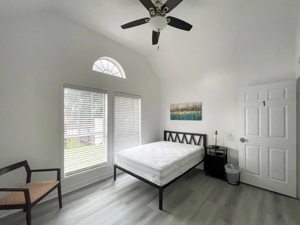 Coliving in Spring - Ne Houston, Houston