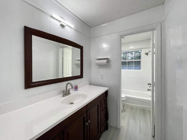 Coliving in Spring - Ne Houston, Houston