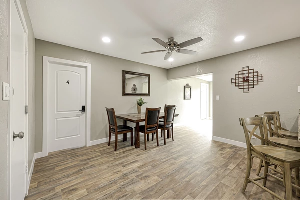 Coliving in Glendale - NW Valley, Phoenix