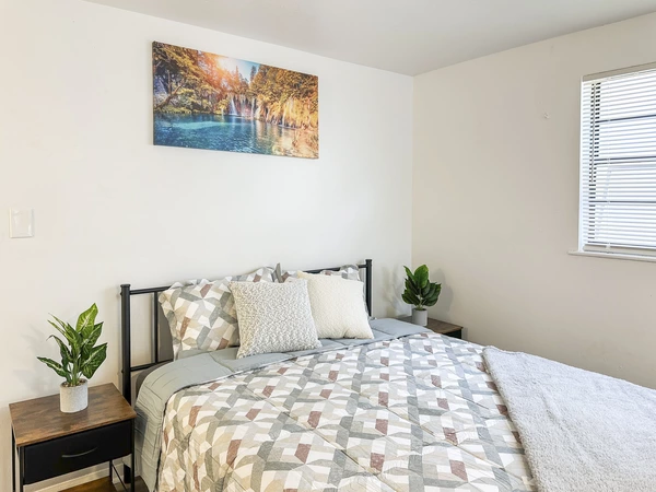 Coliving in University Square - North Tampa, Tampa