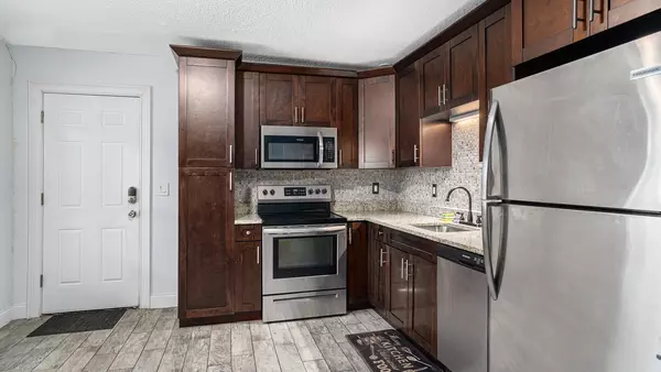 Coliving in Grant Park Tampa - East Tampa, Tampa
