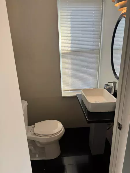 Coliving in Midtown Baltimore - Baltimore Metro Area, Washington DC