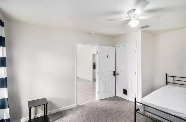 Coliving in East Side SATX - East SATX, San Antonio
