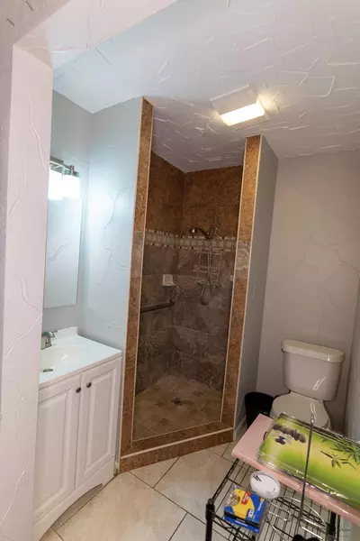 Coliving in Highland Hills - Se Dallas, Dallas