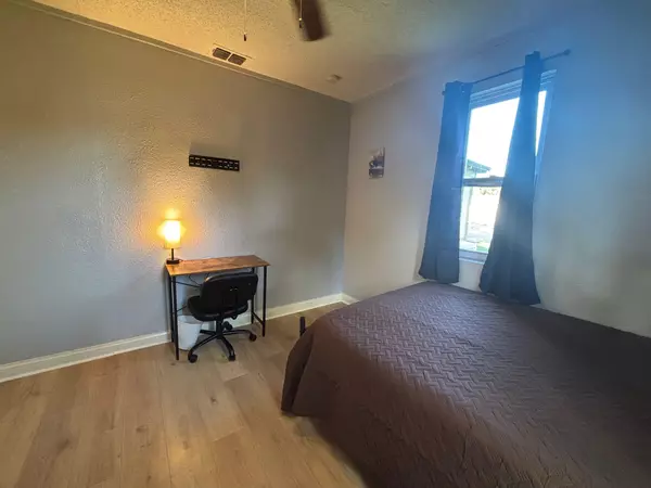 Coliving in Lackawanna - Westside, Jacksonville