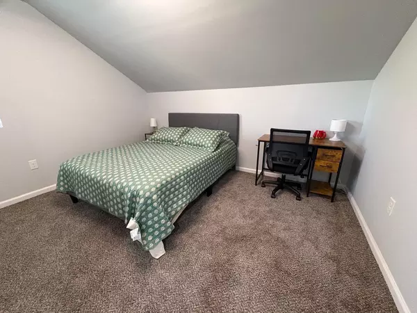 Coliving in Lexington - Outer Triad, Greensboro