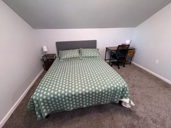 Coliving in Lexington - Outer Triad, Greensboro