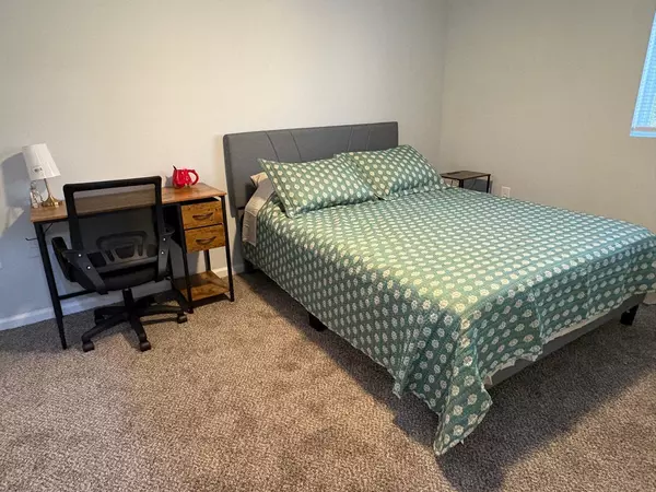 Coliving in Lexington - Outer Triad, Greensboro