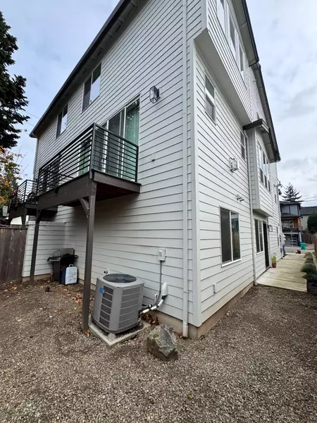 Coliving in University Park - North Portland, Portland