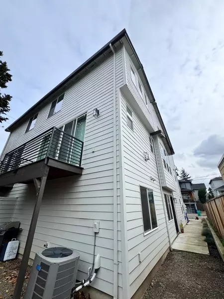 Coliving in University Park - North Portland, Portland