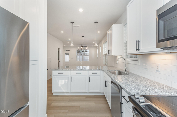 Coliving in Bedford at Falls River - North Raleigh, Raleigh