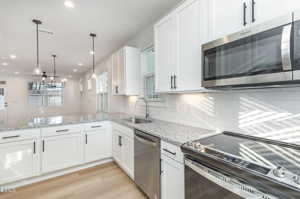 Coliving in Bedford at Falls River - North Raleigh, Raleigh