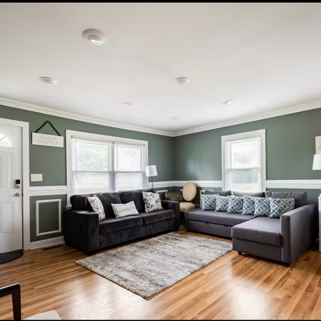 Coliving in Burlington - Outer Triad, Greensboro