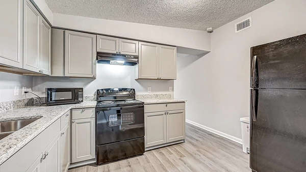 Coliving in San Mateo - Northside, Jacksonville