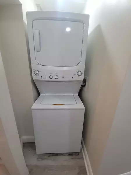 Coliving in Cedar Hills - Westside, Jacksonville