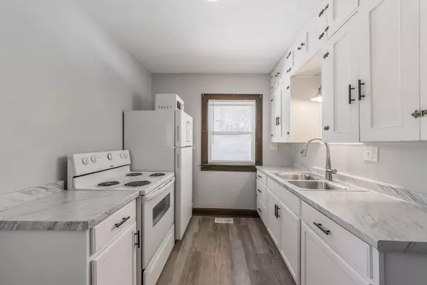 Coliving in Raytown - Outer KCMO, Kansas City