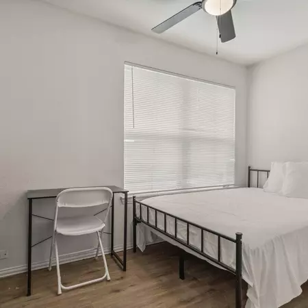 Coliving in West Arlington - Arlington, Dallas