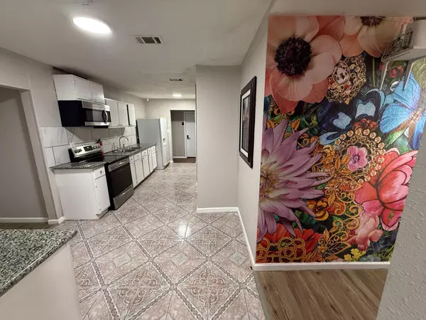 Coliving in Central Southwest - Sw Houston, Houston