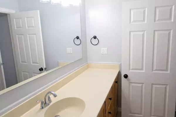 Coliving in Lealman - Clearwater-St. Petersburg, Tampa