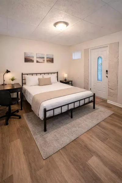 Coliving in Live Oaks Square - East Tampa, Tampa
