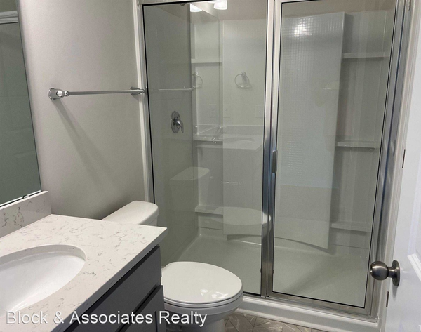 Coliving in Clayton - Outer Triangle, Raleigh