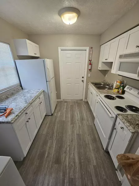 Coliving in Sulphur Springs - North Tampa, Tampa