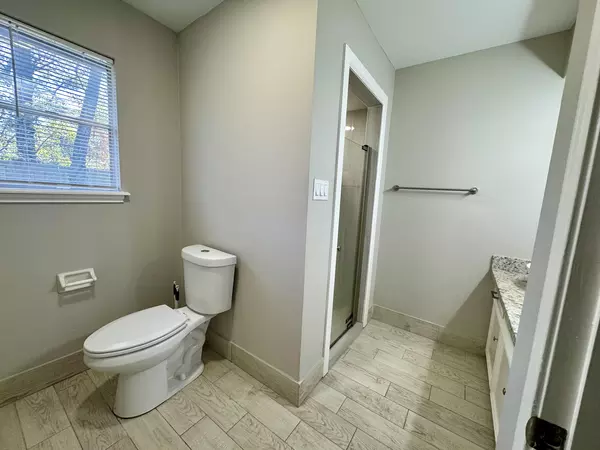 Coliving in Spring - Ne Houston, Houston