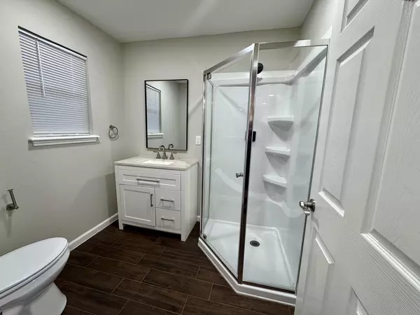 Coliving in Spring - Ne Houston, Houston