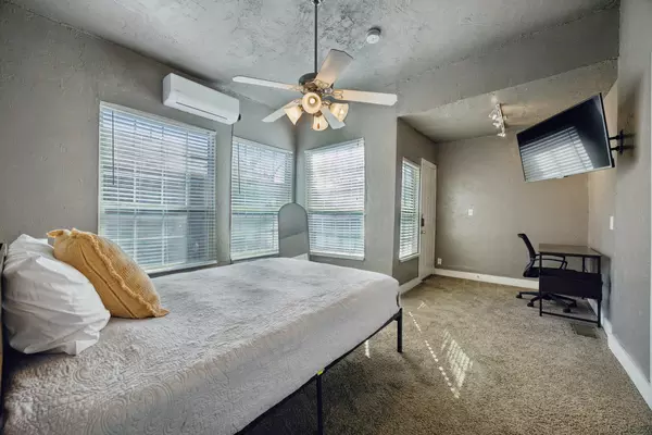 Coliving in Oak Cliff - Sw Dallas, Dallas