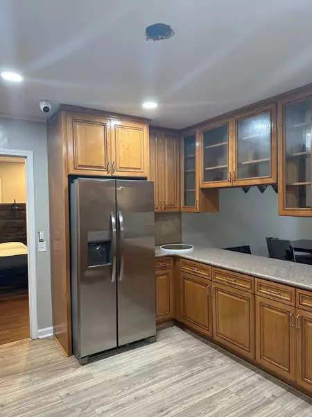 Coliving in Hickory Grove - East Charlotte, Charlotte