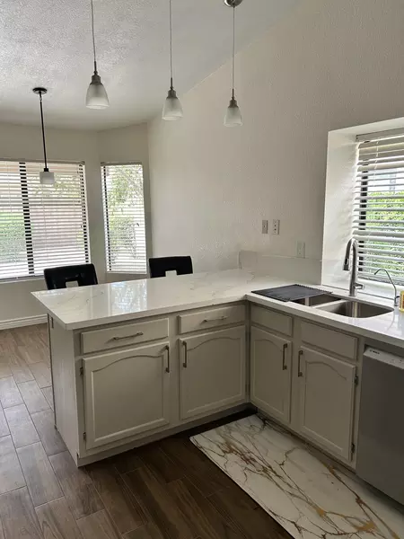 Coliving in Gilbert - SE Valley, Phoenix