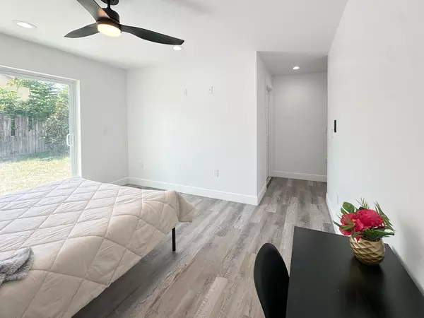 Coliving in Grant Park Tampa - East Tampa, Tampa