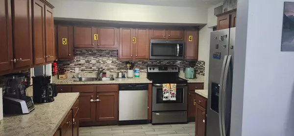 Coliving in Hogan - Southside, Jacksonville