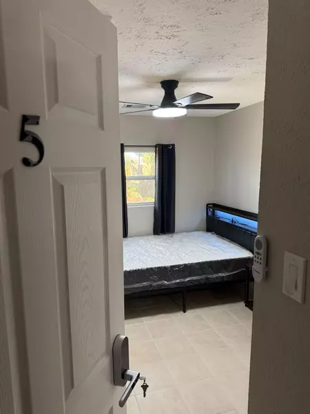Coliving in Acres Home - Nw Houston, Houston