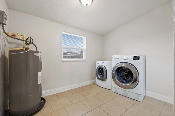 Coliving in Temple Terrace - North Tampa, Tampa