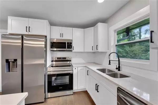 Coliving in East Point GA - South Atl, Atlanta