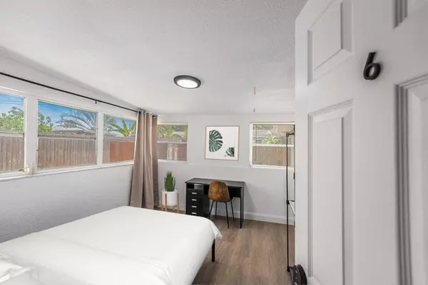 Coliving in Lealman - Clearwater-St. Petersburg, Tampa